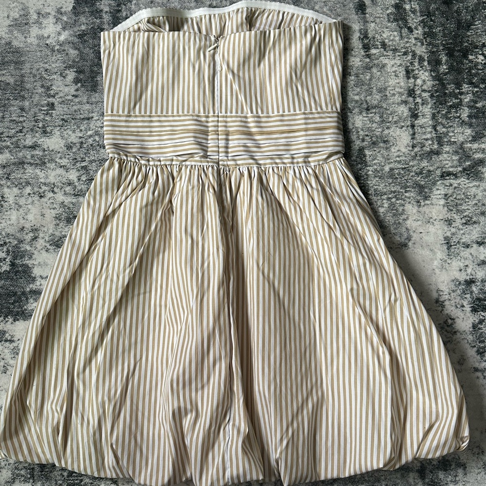 Forever 21 Beige and White Strapless Dress